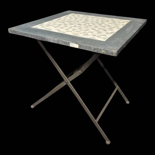 Table De Jardin Gris