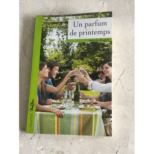 Un Parfum De Printemps, Par Natacha Bogacki 