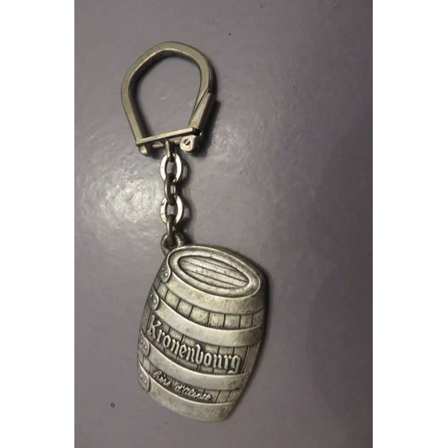 Ancien Porte Clé Publicité Kronenbourg