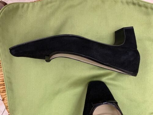 Escarpins Noirs En Nubuck Taille 40 Marque Gennia