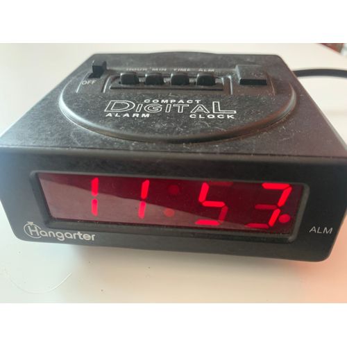 Réveil Compact Digital Hangarter.