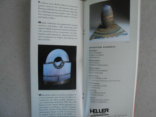 The Glass Guide 1989 /1990 Galleries Museums