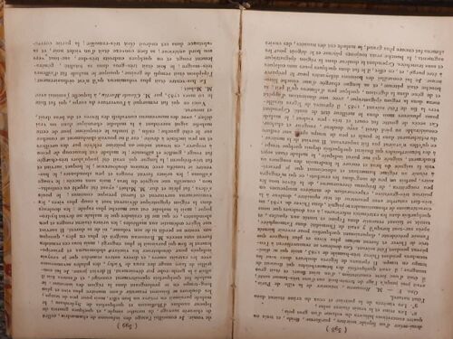Traite De Médecine Consacre Aux Maladies Du Foie Par Le Baron Antoine Portal En 1813, 700 Pases Environ, Reliure Cartonnee. Interieur Tres Frais, Cassure Minime A L Ouverture Du Livre. Rare×++