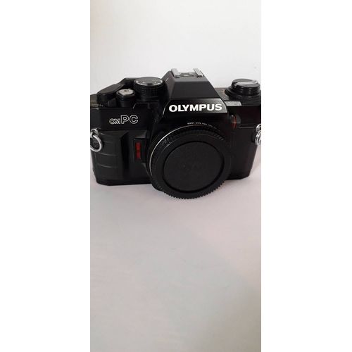 OLYMPUS BOITIER ARGENTIQUE OMPC