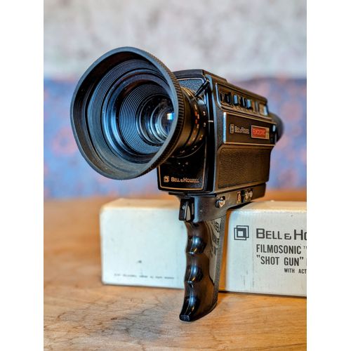 Caméra super 8 sonore Bell & Howell FILMOSONIC Macro 8