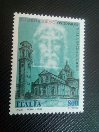 Timbre Italie Y T 2292 5° Centenaire De La Cathédrale De Turin Et Exposition Du Saint-Suaire 1998 ( 130108 )