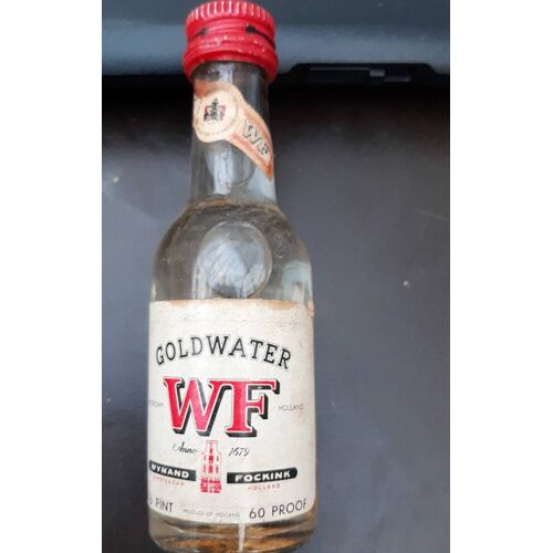 Mignonnette Goldwater Wynand Fockink