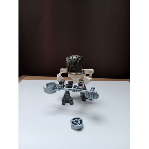 LEGO BIONICLE 8581 Mata Nui Matoran : Kopeke (complet avec balle Kolhii)