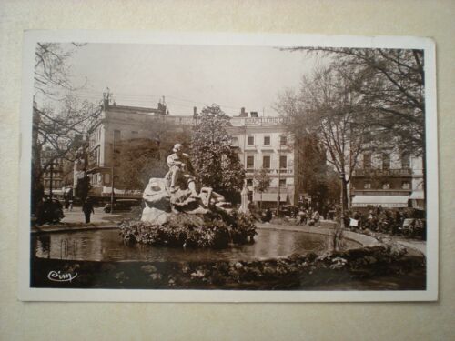 Toulouse (31) - Place Lafayette Et Jardin - Statue Du Poète Goudouly