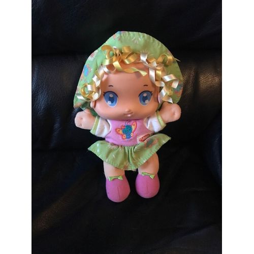 Doudou Playskool Poupee De Chiffon Vert Rose Papillon Chapeau Grelot 2009 Hasbro 20cm