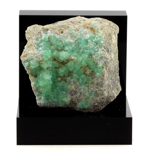 Fluorite. 1230.0 Ct. El Papiol, Barcelona, Espagne.