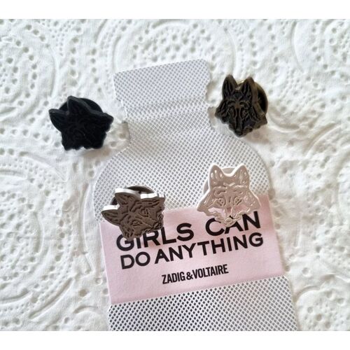 Pin's Parfum Zadig&voltaire, Têtes De Loup 4 Couleurs Au Choix