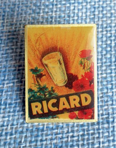 Pins, Pin's Ricard. Boisson.