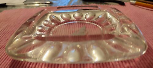 Cendrier ou vide poche