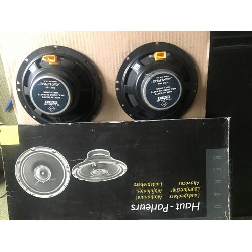 Set deux enceintes -haut parleurs CDX 165. NOM 40 Watts / Max musique 80 Watts Imp 4 Ohms ALPINE -RENAULT (Réf: d’origine 77 01 419 322 )