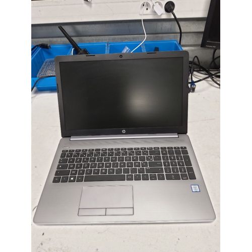 HP 250 G7 - 15.6" intel Core i3-7020U - 2.3Ghz - Ram 4 Go - HDD 500 Go