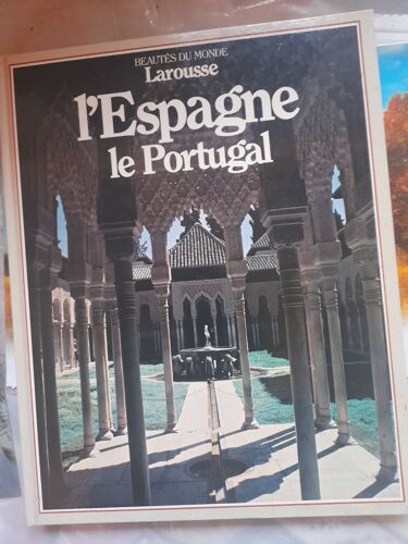 L'espagne, Le Portugal, Beautés Du Monde, Larousse
