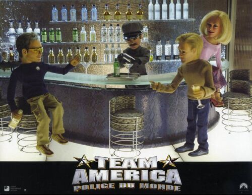 Team America, Police Du Monde - Team America, World Police (Animation): Jeu De Photos D¿Exploitation Cinématographique - Format 21x27.5 Cm - De Trey Parker - 2004