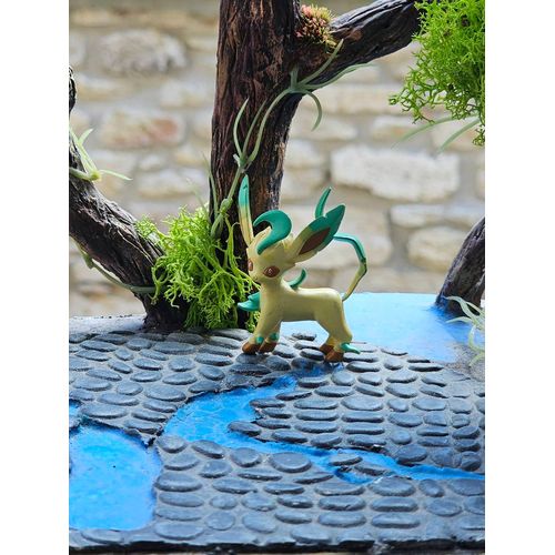 Super Figurine Pokemon Nintendo Tomy Phyllali