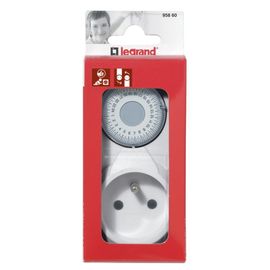Programmateur Ménager Journalier LEGRAND avec Fiche 2P+T et Socle 2P+T