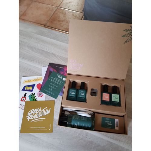 Kit De Manucure Semi-Permarnente The Manucurist 