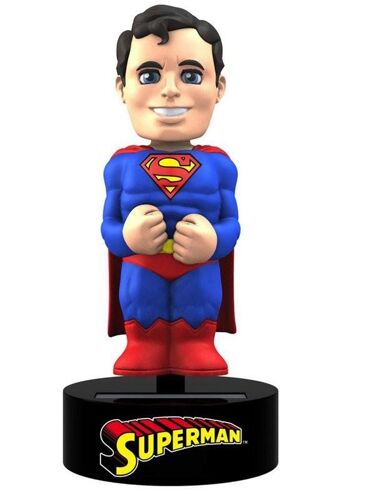 Dc Comics - Body Knocker - Superman Solar Powered - 16cm