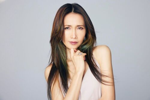 Acoustic Live Tour 2023() [Dvd]