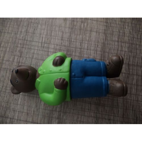 Figurine Petit Ours Brun Papa Avec Sa Veste Verte