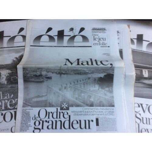 Libération Spécial Été 2004 : 37 Suppléments Été Parus Entre Le 19 Juillet & Le 29 Aout (Plus De 150 Pages) (Avec Bd : No Sex In New York Par R. Sattouf)