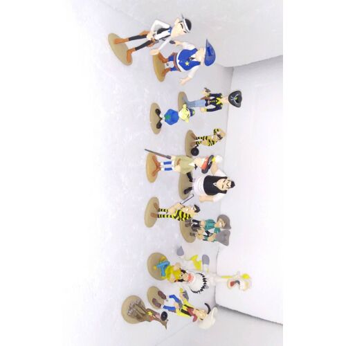 Lot De 13 Figurines Lucky Luke 2003