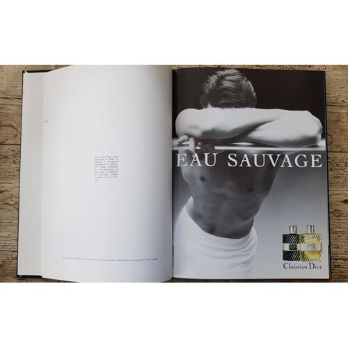 Livre Parfums Shop 8 L'univers Beauté 1990