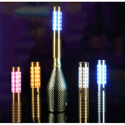 Lot de 10 Bâtons Lumineux LED avec Piles Bâton Lumineux en Mousse Bâton