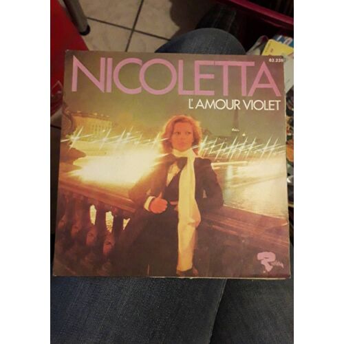 Nicoletta L Amour Violet
