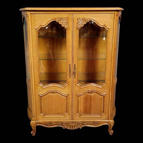 Vitrine Galbe Style Louis Xv En Chene Blond Vers 1950 Bois