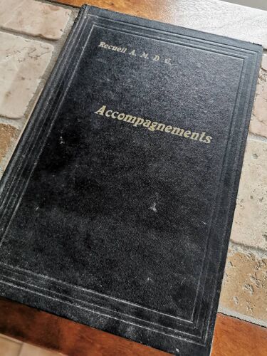 Accompagnements Des Cantiques Notés Pour Missions, Retraites, Réunions D'?uvres. Recueil Amdg