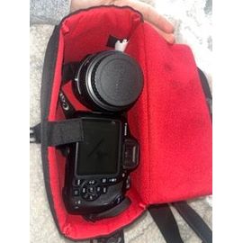 Canon EOS 2000D 24.1 Mpix + Objectif 70-300mm + Objectif 18-55mm - Noir