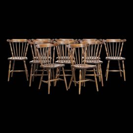 Ensemble De 10 Chaises Fuseaux En Bois Anciennes Marron