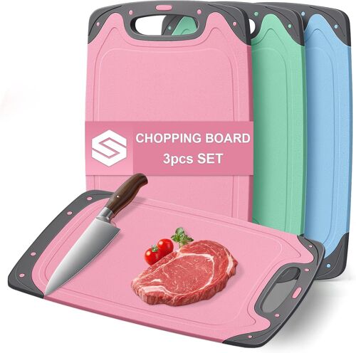 Planche A Decouper Plastique, Lot De 3 Planche À Découper Sans Bpa Avec Poignée, Antidérapante Planches À Découper Avec Rainure De Jus Et Presse-Ail, Pour Viande/Légumes/Fruits (Rose + Vert + Bleu)