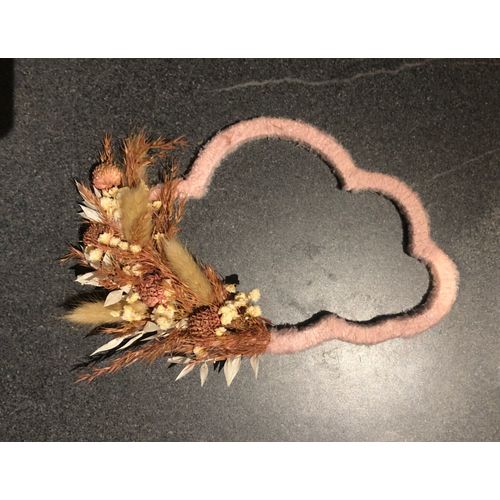 Nuage en fleurs séchées à suspendre