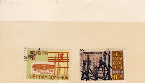 Timbres-Poste Du Vietnam Du Sud (Reconstruction Des Zones DHabitation)