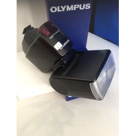 OLYMPUS flash électronique G40