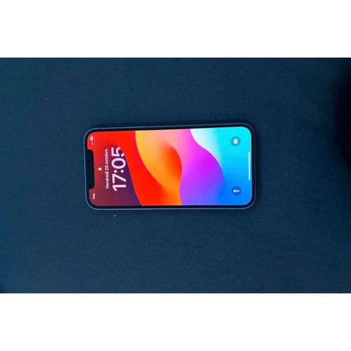 Iphone 12 Parfait État À Vendre Avec 8 Coque 