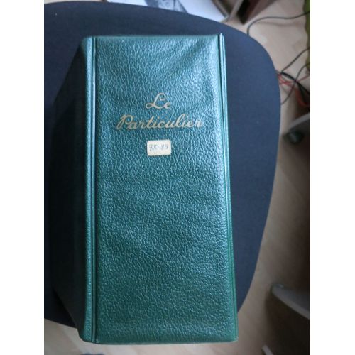 Lot 18 Revues Le Particulier + Classeur.