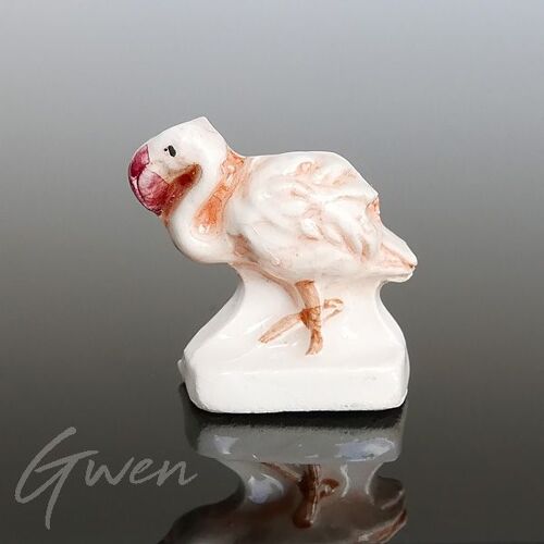 Feve Ancienne Artisanale Flamant Rose Oiseau Mh Moulin A Huile
