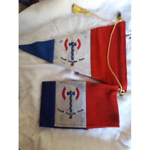 Fanion Et Un Brassard