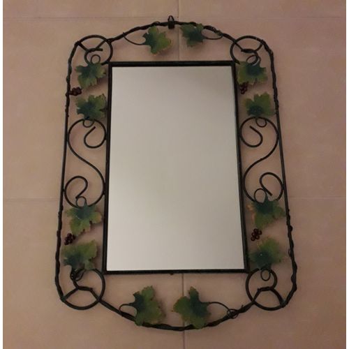 Miroir ancien fer forgé.