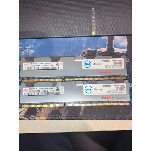 Lot Barrette de RAM  hynix DDR3 8Go (total 16GB)