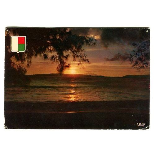 Carte Postale - Coucher De Soleil Sur La Mer - Fort Dauphin - République Malgache