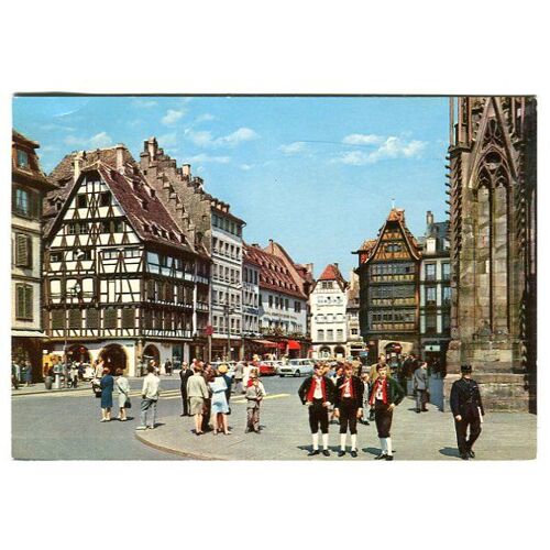 Carte Postale - Place De La Cathédrale - Strasbourg - Bas Rhin - 67