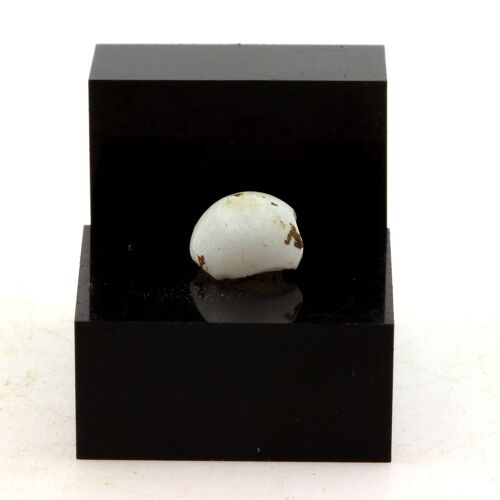 Lussatite (Opale-Ct). 1.23 Ct. Dallet, Puy-De-Dôme, France. Ultra Rare.